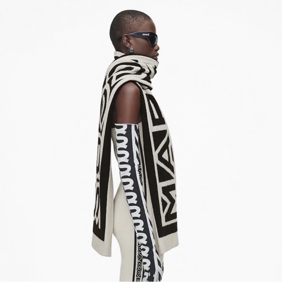Marc Jacobs The Flock Logo Stripe Scarf - Picture 2 of 4